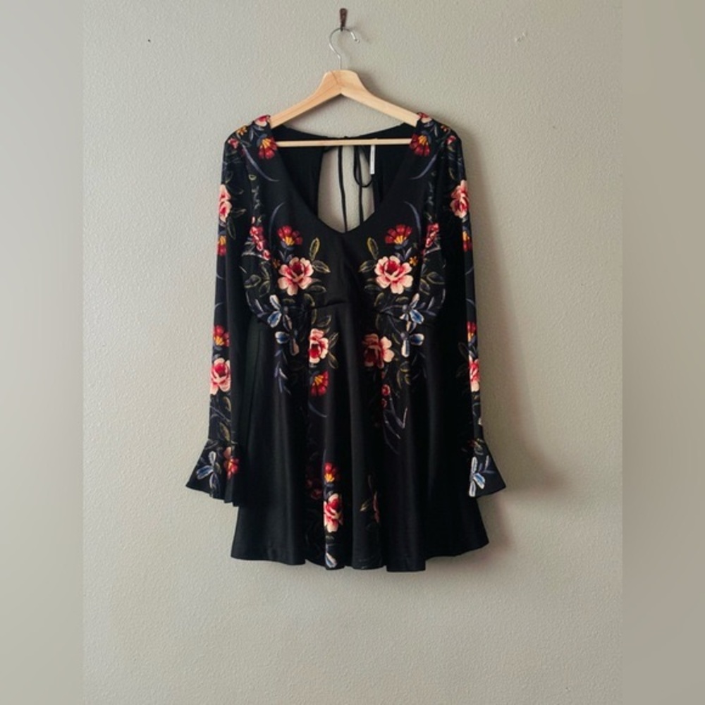Free People Black Floral Date Night mini dress, size medium